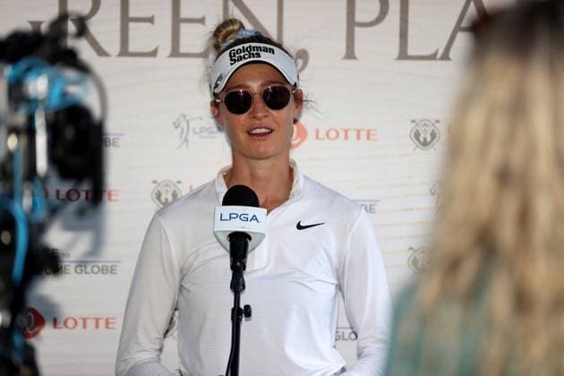 October 4, 2025 - Nelly Korda is interviewed after the final round of the 2025 LOTTE Championship Presented By Hoakalei at Hoakalei Country Club in Ewa Beach, HI - CSM Ewa Beach USA - ZUMAc04_ 20251004_zma_c04_305 Copyright: xAndrewxLeex