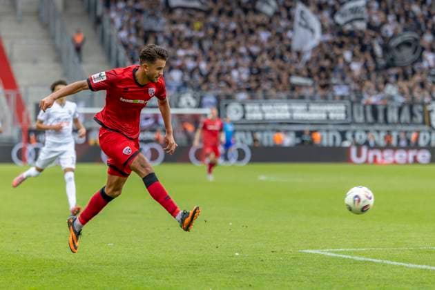 Ingolstadt, Germany 04 October 2025 3 Liga 2025 2026 FC Ingolstadt 04 vs SSV Ulm In picture Frederik Carlsen FCI DFB regulations prohibit any use of photographs as image sequences and or quasi video Audi Sportpark Bayern Copyright: xFotostandx xSchäferx