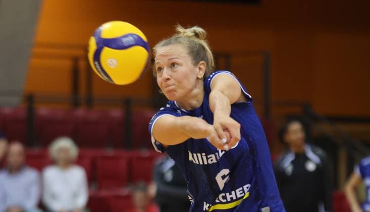Stuttgart , Volleyball Hummel Cup Allianz MTV Stuttgart vs Viteos NUC Neuchatel , Antonia Stautz Allianz