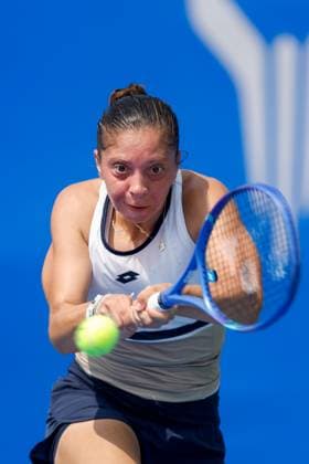 WUHAN, CHINA - OCTOBER 05: Antonia Ruzic of Croatia returns a shot in the Women s Singles Qualifying second round match against Emiliana Arango of Colombia on day 2 of 2025 Wuhan Open at Optics Valley International Tennis Center on October 5, 2025 in Wuhan, Hubei Province of China.  Copyright: xVCGx 111595182617