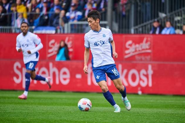 04 10 2025, Soccer, Men, 2 BL Bundesliga , Season 2025 2026, Holstein Kiel SV Darmstadt 98, Matchday 8 Hiroki Akiyama Kiel, Holstein Stadion Schleswig Holstein Germany