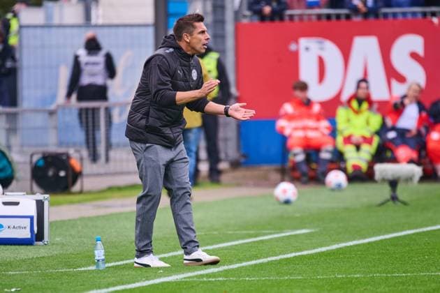 04 10 2025, Football, Men, 2 BL Bundesliga , Season 2025 2026, Holstein Kiel SV Darmstadt 98, 8 Matchday Coach Marcel Rapp Kiel Kiel, Holstein Stadion Holstein Stadion Schleswig Holstein Germany