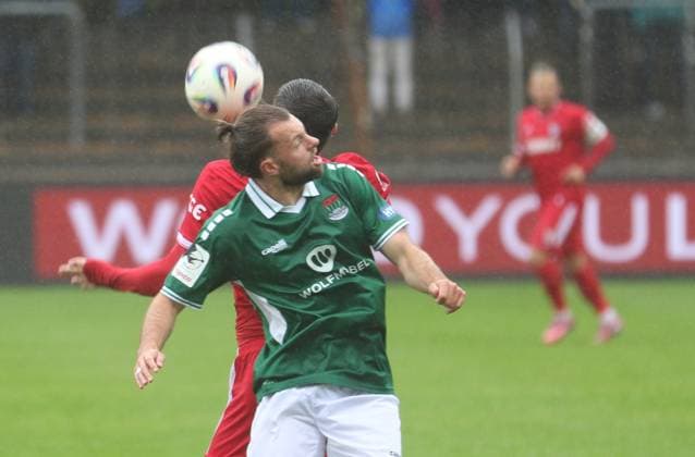 04 10 2025, Football, Men, Season 2025 2026, 3 Liga, 1 FC Schweinfurt 05 SC Verl The Schweinfurt forward Manuel Wintzheimer