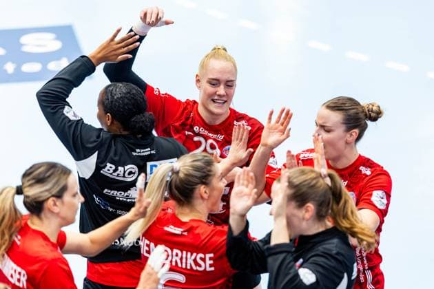 04 10 2025, GER, Handball, Women, Season 2025 2026, Alsco 1 Bl, 4 Matchday, Thueringer HC Sport Union Neckarsulm Johanna Reichert Thueringer HC,29 99947 Bad Langensalza Salza Halle Sporthalle Mehrz Thüringen Germany