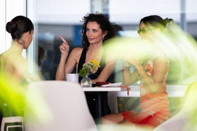 F1 - SINGAPORE GRAND PRIX 2025 Carmen Montero Mundt, girlfriend of RUSSELL George, DONALDSON Rebeca, Carlos Sainz girlfriend, Alexandra Saint Mleux, girlfriend of Charles Leclerc, portrait during the 2025 Formula 1 Singapore Grand Prix, 18th round of the 2025 FIA Formula One World Championship, WM, Weltmeisterschaft from October 3 to 5, 2025 on the Marina Bay Street Circuit, in Singapore - SingaporeSingapore Copyright: xDPPIx
