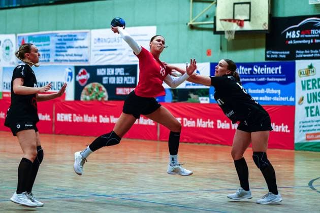 Handball I Women I Season 2025 2026 I 3 Liga Nord I 4 Matchday I SV Henstedt Ulzburg HSG Blomberg Lippe II I 04 10 2025 Leni Ringelkamp 33, HSG Blomberg Lippe II Copyright: xLobeca RalfxHomburgx