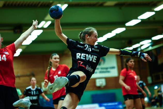 Handball I Women I Season 2025 2026 I 3 Liga Nord I 4 Matchday I SV Henstedt Ulzburg HSG Blomberg Lippe II I 04 10 2025 Svenja Dornseiffer 26, SV Henstedt Ulzburg Copyright: xLobeca RalfxHomburgx