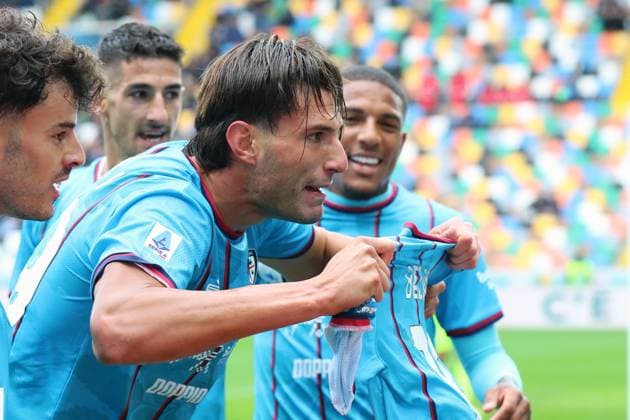 Cagliari s Gennaro Borrelli celebrates after scoring the 1-0 goal for his team during the Serie A soccer match between Udinese and Cagliari at the Bluenergy Stadium in Udine, north east Italy - Sunday, October 05,2026 - soccer  Copyright: xAndreaxBressanutti LaPressex
