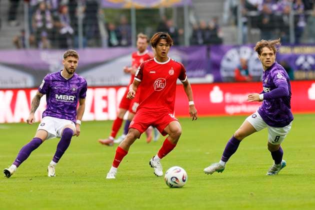Football, 3rd League, Erzgebirge Aue - Rot-Weiss Essen