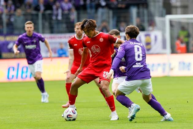 Soccer 3 Liga 10 Matchday , Erzgebirge Aue Rot Weiss Essen on 05 10 2025 at the Erzgebirgsstadion in Aue Kaito Mizuta Rot Weiss Essen