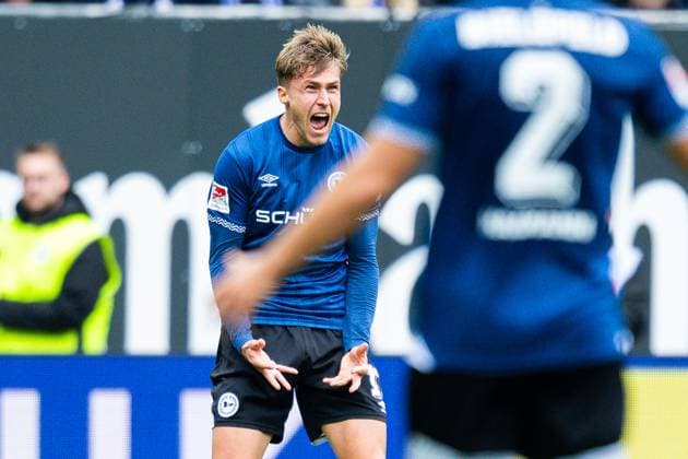 05 10 2025 Soccer, 2025 2026, 2 Bundesliga, 8 Matchday, DSC Arminia Bielefeld FC Schalke 04 Joel Grodowski Bielefeld DFL REGULATIONS PROHIBIT ANY USE OF PHOTOGRAPHS AS IMAGE SEQUENCES AND OR QUASI VIDEO