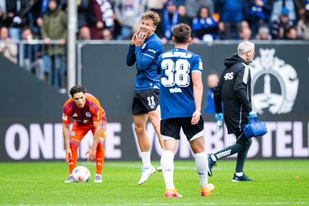 05 10 2025 Soccer, 2025 2026, 2 Bundesliga, 8 Matchday, DSC Arminia Bielefeld FC Schalke 04 Joel Grodowski Bielefeld DFL REGULATIONS PROHIBIT ANY USE OF PHOTOGRAPHS AS IMAGE SEQUENCES AND OR QUASI VIDEO