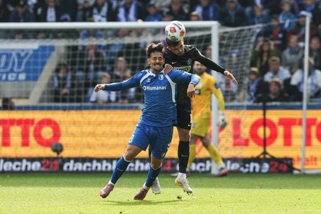 Laurin Ulrich 1 FC Magdeburg,8 vs Lukasz Poreba SV 07 Elversberg,8 2 Soccer Bundesliga Season 2025 2026 1 FC Magdeburg vs SV 07 Elversberg at the Avnet Arena in Magdeburg Action,Soccer,Man,Men,Germany,05 10 2025