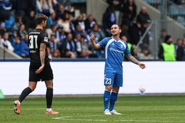 Baris Atik 1 FC Magdeburg,23 Goalscorer Tom Zimmerschied SV Elversberg,29 scores to 0 2 2 Soccer Bundesliga Season 2025 2026 1 FC Magdeburg vs SV 07 Elversberg at Avnet Arena in Magdeburg Action,Soccer,Man,Men,Germany,05 10 2025