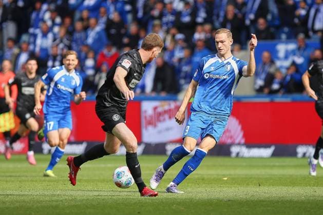 Magdeburg, Saxony-Anhalt, Germany, 05 10 2025 Avnet Arena 8 Matchday, Season 2025 26, 2 Soccer Bundesliga 1 FC Magdeburg Sportvereinigung 07 Elversberg Florian Le Joncour 03, SV Elversberg and Martijn Kaars 9, 1 FC Magdeburg Copyright: xdtsxNachrichtenagenturx dts_86466
