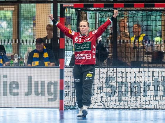 Celina Meissner Frisch Auf Women, 61 cheers after a save, Buxtehuder SV vs Frisch Auf Goeppingen, Handball, 1 Bundesliga, Season 2025 2026, 05 10 2025 Buxtehuder SV vs Frisch Auf Goeppingen, Handball, 1 Bundesliga, Season 2025 2026, 05 10 2025 Buxtehude Copyright: xEibner-Pressefoto MichaelxSchmidx EP_MST