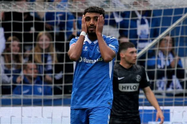 05 10 2025, xmohx, Soccer 2 Bundesliga, 1 FC Magdeburg SV Elversberg v l Rayan Ghrieb 1 FC Magdeburg Disappointed, sad, frustrated DFL DFB REGULATIONS PROHIBIT ANY USE OF PHOTOGRAPHS as IMAGE SEQUENCES and or QUASI VIDEO Magdeburg