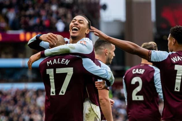 Aston Villa v Burnley Premier League 05 10 2025. GOAL scores 2-0 Aston Villa midfielder Donyell Malen (17) scores and celebrates with Aston Villa midfielder Morgan Rogers (27) who provides assist during the Premier League match between Aston Villa and Burnley at Villa Park, Birmingham, England on 5 October 2025. Birmingham Villa Park West Midlands England Editorial use only DataCo restrictions apply See www.football-dataco.com , Copyright: xManjitxNarotrax PSI-23003-0047