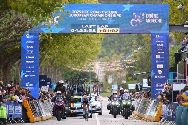 UEC 2025 Road European Championship, EM, Europameisterschaft Drome-Ardeche 05 10 2025 GUILHERAND-GRANGES, FRANCE - OCTOBER 05 : last lap for Evenepoel Remco (Belgium) during the Men Elite cycling road race of the 2025 UEC Road European Championship Drome-Ardeche 10th edition an UCI Continental Championships cycling race of 202.5 km with start in Privas and finish in Guilherand-Granges on October 5, 2025 in Guilherand-Granges, France, 05 10 2025 Guilherand-Granges France  Copyright: xVincentxKalutx