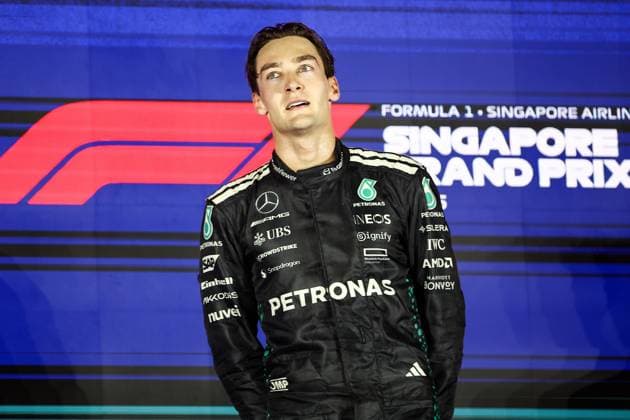 F1 - SINGAPORE GRAND PRIX 2025 RUSSELL George (gbr), Mercedes AMG F1 Team W16, portrait podium during the 2025 Formula 1 Singapore Grand Prix, 18th round of the 2025 FIA Formula One World Championship, WM, Weltmeisterschaft from October 3 to 5, 2025 on the Marina Bay Street Circuit, in Singapore - SingaporeSingapore  Copyright: xEricxAlonsox