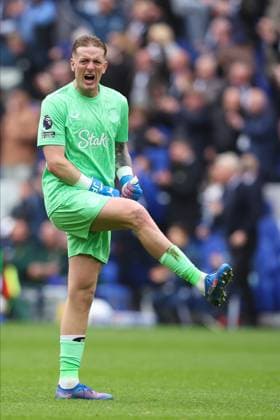 Everton v Crystal Palace - Premier League Jordan Pickford, goalkeeper of Everton celebrates equalizing goal during the Premier League match between Everton and Crystal Palace at Hill Dickinson Stadium on October 5, 2025 in Liverpool, England. Liverpool Hill Dickinson Stadium England United Kingdom Copyright: xEdxSykes Sportsphoto APLx 14137356