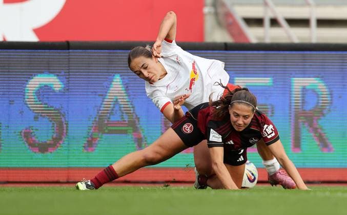 Miller Laura - Chmielinski Gina , 1.FC Nürnberg-RB Leipzig , Google Pixel Frauen-Bundesliga , Fußball , in den Max Morlock Stadion, in Nürnberg , Bayern, Deutschland. Oktober 05, 2025 . Photo by: Davide Elias IPA Photo Pressefoto DENL Copyright: xDavidexEliasx