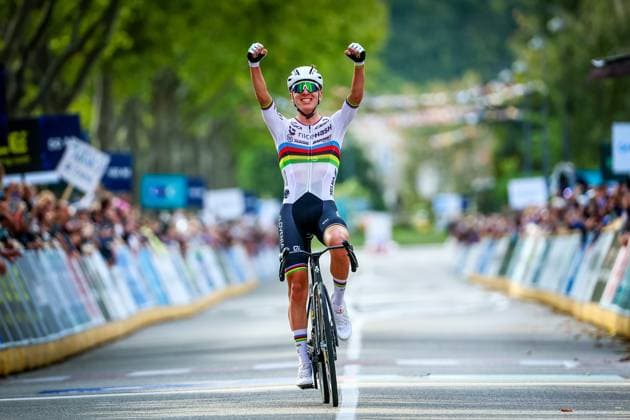 Slovenia Tadej Pogacar celebrates as he crosses the finish line to win the Men Elite raod race, a 202,5 km from Privas to Guilherand-Granges, at the UEC road European cycling championships, Sunday 05 October 2025, France. The European cycling championships Drome-Ardeche takes place from 1 to 5 October, France. DAVIDxPINTENS  x136139703x
