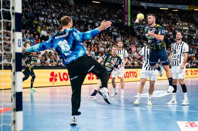 Dani Baijens Rhein Neckar Loewen, 77 throw goal, GER, THW Kiel vs Rhein Neckar Loewen, Handball, Bundesliga, Matchday 7, Season 2025 2026, 05 10 2025 GER, THW Kiel vs Rhein Neckar Loewen, Handball, Bundesliga, Matchday 7, Season 2025 2026, 05 10 2025 Kiel Copyright: xEibner-Pressefoto MaxxVincenx EP_MVN