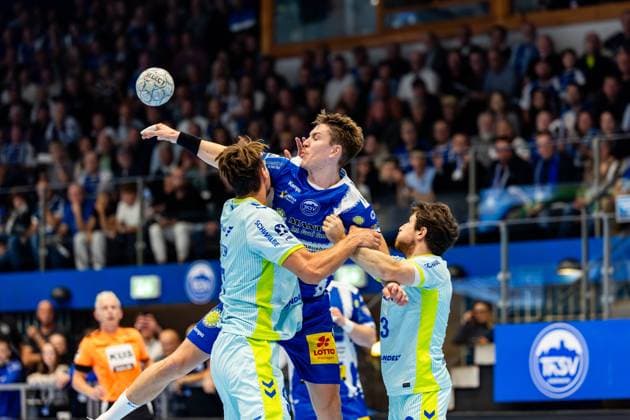 05 10 2025, GER, Handball, Men, Season 25 26, Daikin 1 Bl, 7 Matchday ThSV Eisenach VfL Gummersbach Oskar Joelsson ThSV Eisenach,3 99817 Eisenach Werner Assmann Halle Am Sportp Thueringen Germany