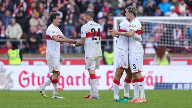 Stuttgart , Bundesliga soccer VfB Stuttgart vs 1 FC Heidenheim, f l Ameen Al Dakhil VfB Jeff Chabot VfB Chema Andres VfB Ramon Hendriks VfB cheering after the final whistle According to the regulations of the DFL German Football League, it is prohibited to use or have used photographs taken in the stadium and or of the match in the form of sequential images and or video-like photo series
