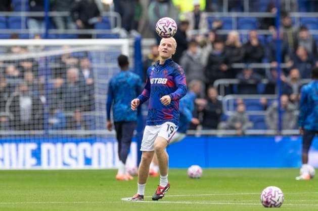 Everton v Crystal Palace - Premier League Will Hughes participates in the pre-match warm-up during the Premier League match between Everton and Crystal Palace at Hill Dickinson Stadium in Liverpool, England, on October 5, 2025. Liverpool Merseyside United Kingdom  Copyright: xMIxNewsx originalFilename:fletcher-evertonv251005_npqFZ.jpg