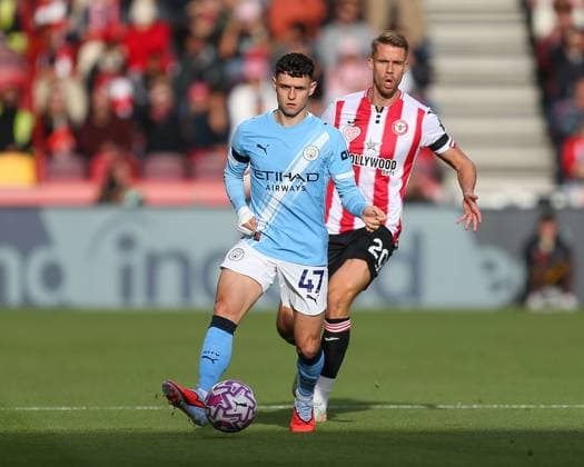 London, England, October 05 2025: Phil Foden (47 Manchester City) during the Premier League game between Brentford and Manchester City at Gtech Community Stadium in London, England. (Photo by Jay Patel Sports Press Photo SPP) Copyright: xJayxPatel SportsxPressxPhoto SPPx Sportspressphoto_SPR38541