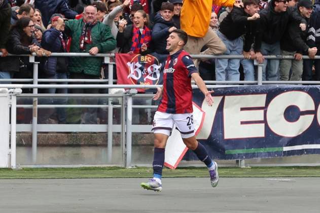 Bologna FC 1909 v Pisa SC - Serie A Nicolo Cambiaghi of Bologna FC celebrates after scoring during the Bologna BFC vs Pisa SC, 6th Serie A Enilive 2025-26 game at Renato Dall Ara stadium in Bologna, Italy, on October 5, 2025. Bologna Italy  Copyright: xDavidexCasentinix originalFilename:casentini-bolognab251005_npbRm.jpg