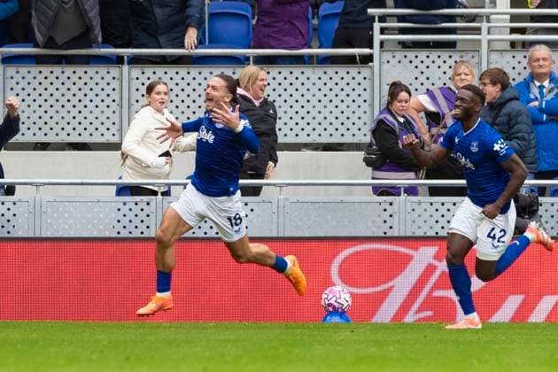Everton v Crystal Palace - Premier League Jack Grealish of Everton F.C. celebrates his goal during the Premier League match between Everton and Crystal Palace at Hill Dickinson Stadium in Liverpool, England, on October 5, 2025. Liverpool Merseyside United Kingdom  Copyright: xMIxNewsx originalFilename:fletcher-evertonv251005_np5vR.jpg
