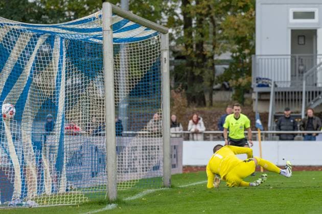 Soccer, Regionalliga Nord, BW Lohne vs Altona 93, Matchday 13, Season 2025 2026, 5 10 2025 1 1 , Lohne Heinz Dettmer Stadion Niedersachsen Germany