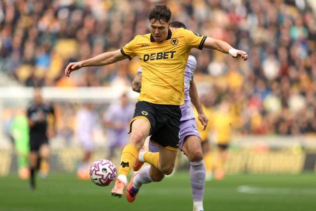 Wolverhampton Wanderers v Brighton Hove Albion 05 Oktober 2025 Wolverhampton Premier League Fußball Wolverhampton Wanderers v Brighton Hove Albion Jorgen Strand Larsen von Wolverhampton Wanderers Foto von Mark Leech Wolverhampton UK  Copyright: xMarkxLeechxOffside