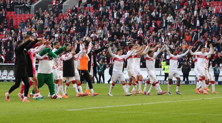 Stuttgart , Bundesliga soccer VfB Stuttgart vs 1 FC Heidenheim, the Stuttgart team celebrates the victory According to the regulations of the DFL German Soccer League, it is prohibited to use or have used photographs taken in the stadium and or of the game in the form of sequential images and or video-like photo series