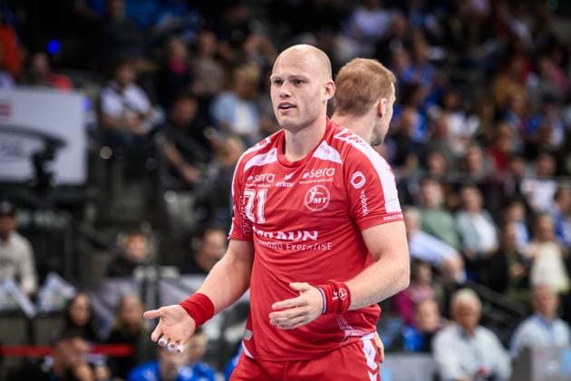 Arnar Freyr Arnarsson MT Melsungen, 21 critical view GER, TVB 1898 Stuttgart MT Melsungen, DAIKIN HBL, Handball, Bundesliga, Matchday 7, Season 2025 2026, 05 10 2025 GER, TVB 1898 Stuttgart Frisch Auf Goeppingen, DAIKIN HBL, Handball, Bundesliga, Matchday 7, Season 2025 2026, 05 10 2025 Stuttgart Copyright: xSandyxDinkelackerx EP_SDR