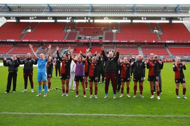 05 10 2025 Soccer season 2025 2026 1 Google Pixel Women Bundesliga 05 Matchday 1 FC Nürnberg FCN Club Clubfrauen RB Leipzig Sportfoto Zink DCDE xdcxdex Cheering joy after the end of the match