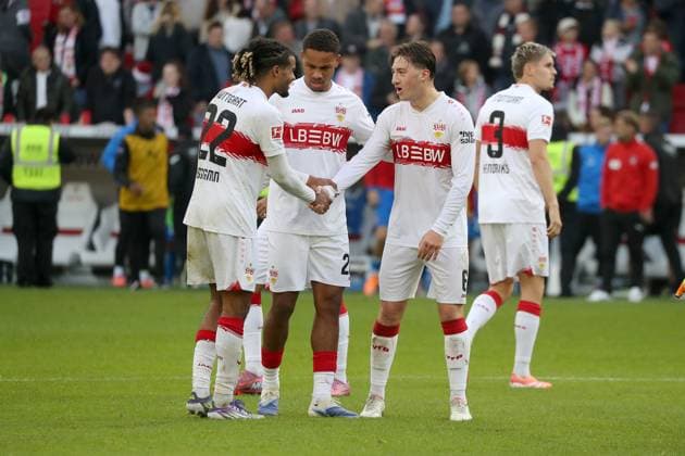 05 10 25 VfB Stuttgart 1 FC Heidenheim Germany, Stuttgart, 05 10 2025, Football, Bundesliga, VfB Stuttgart 1 FC Heidenheim from left Lorenz Assignon, Nikolas Nartey, Angelo Stiller, all VfB