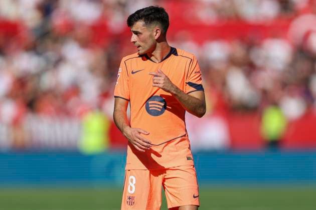 ESP: Sevilla FC - FC Barcelona, Barca La Liga EA Sports. Date 8 Pedro Gonzalez Pedri of FC Barcelona during the La Liga EA Sports match between Sevilla FC and FC Barcelona played at Ramon Sanchez Pizjuan Stadium on October 5, 2025 in Sevilla, Spain. kpng Copyright: xAntonioxPozox xPRESSINx AP_251005_SEV_BAR_2525_1804