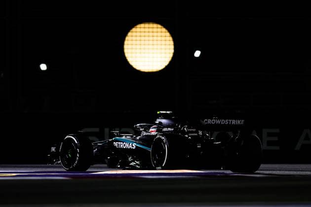 F1 - SINGAPORE GRAND PRIX 2025 12 KIMI ANTONELLI Andrea (ita), Mercedes AMG F1 Team W16, action during the 2025 Formula 1 Singapore Grand Prix, 18th round of the 2025 FIA Formula One World Championship, WM, Weltmeisterschaft from October 3 to 5, 2025 on the Marina Bay Street Circuit, in Singapore - SingaporeSingapore  Copyright: xFLORENTxGOODENx