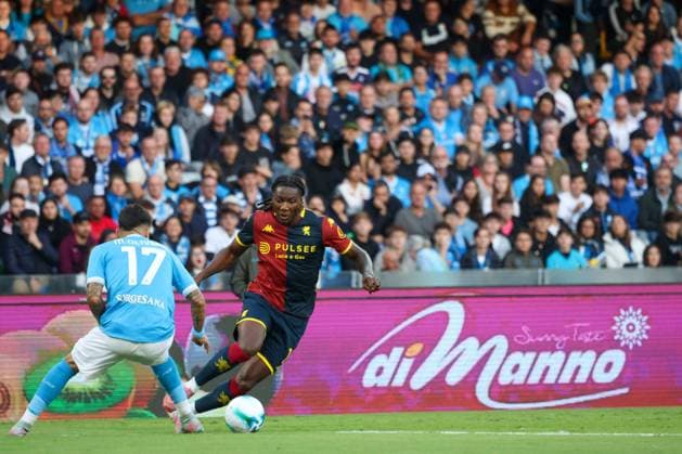 October 5, 2025, Napoli, Campania, ITALIA: Brooke Norton-Cuffy of FC Genoa During the 2025 26 Italian Serie A football match between SSC Napoli and Genoa on October 5, 2025, at the Diego Armando Maradona Stadium in Naples...Pictured: Napoli ITALIA - ZUMAs236 20251005_aap_s236_023 Copyright: xFabioxSassox