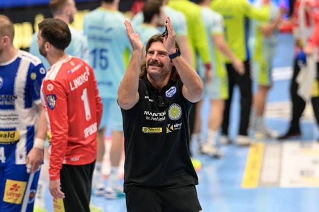 Sebastian, Hinze Coach, ThSV Eisenach GER, Thuringia, ThSV Eisenach vs VfL Gummersbach, 1 Daikin Handballbundesliga, Handball, Matchday 7, Season 2025 2026, Sunday, 05 10 2025 GER, Thuringia, ThSV Eisenach vs VfL Gummersbach, 1 Daikin Handballbundesliga, Handball, Matchday 7, Season 2025 2026, Sunday, 05 10 2025 Eisenach Copyright: xEibner-Pressefoto MartinxHerbstx EP_MHT