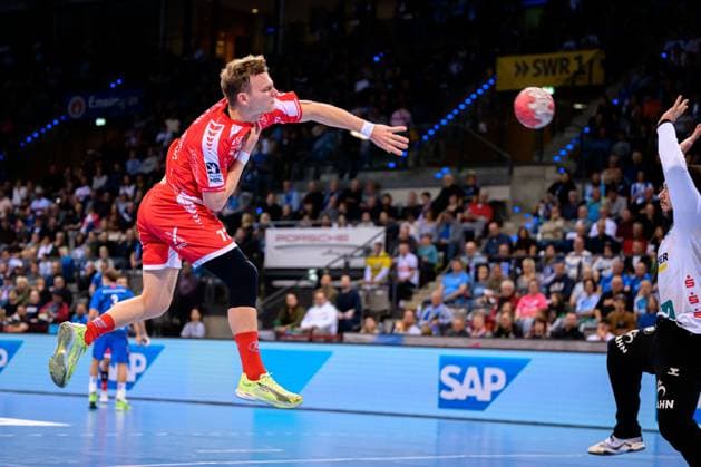 Stuttgart HBL 25 26 TVB Stuttgart MT Melsungen Timo Kastening Melsungen Stuttgart Porsche Arena Baden Württemberg Germany