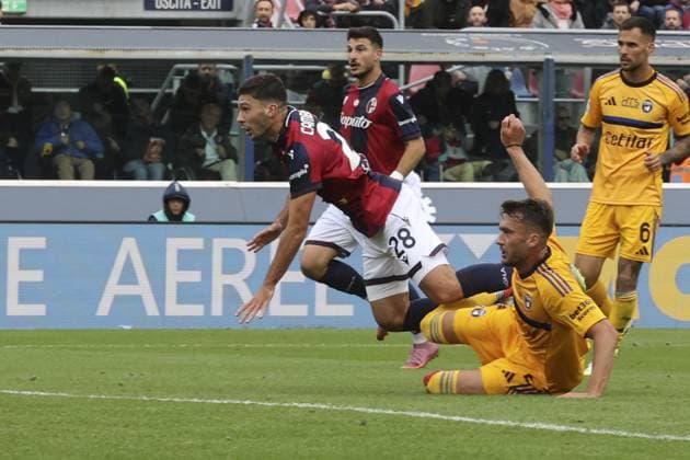 CALCIO - Serie A - Bologna FC vs Pisa SC Nicolo Cambiaghi of Bologna FC scores a goal during Bologna BFC vs Pisa SC, 6Â° Serie A Enilive 2025-26 game at Renato Dall Ara stadium in Bologna (BO), Italy, on October 05, 2025. Bologna Italy  Copyright: xIPAxSport ABACAx