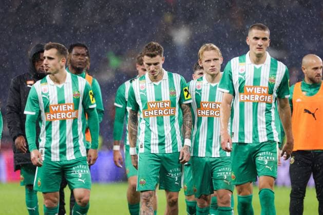 SOCCER - BL, RBS vs Rapid SALZBURG,AUSTRIA,05.OCT.25 - SOCCER - ADMIRAL Bundesliga, Red Bull Salzburg vs SK Rapid Wien. Image shows the team of Rapid.  GEPAxpictures xMathiasxMandl