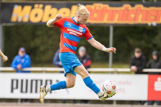 Soccer I Men I Season 2025 2026 I Regionalliga Nord I 13 Matchday I SV Drochtersen Assel Hannover 96 II I 05 10 2025 Matti Cebulla 31, SV Drochtersen Assel Drochtersen Kehdinger Stadion Niedersachsen Germany Copyright: xLobeca JörgxStruwex