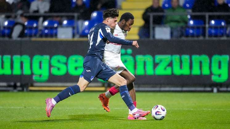 v li Luca Erlein TSG II 24 , Mohamed Sankoh VfB II, 44 , duel, duel, tackle, tackling, dynamics, action, action, 05 10 2025, Sinsheim Germany , Football, 3 Liga, TSG 1899 Hoffenheim II VfB Stuttgart II, DFB DFL REGULATIONS PROHIBIT ANY USE OF PHOTOGRAPHS AS IMAGE SEQUENCES AND OR QUASI VIDEO xozx