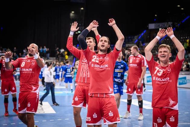 Olle Forsell Schefvert MT Melsungen, 25 , Timo Kastening MT Melsungen, 73 , re and team jubilation, joy after away win in Stuttgart GER, TVB 1898 Stuttgart MT Melsungen, DAIKIN HBL, Handball, Bundesliga, Matchday 7, Season 2025 2026, 05 10 2025 GER, TVB 1898 Stuttgart Frisch Auf Goeppingen, DAIKIN HBL, Handball, Bundesliga, Matchday 7, Season 2025 2026, 05 10 2025 Stuttgart Copyright: xSandyxDinkelackerx EP_SDR
